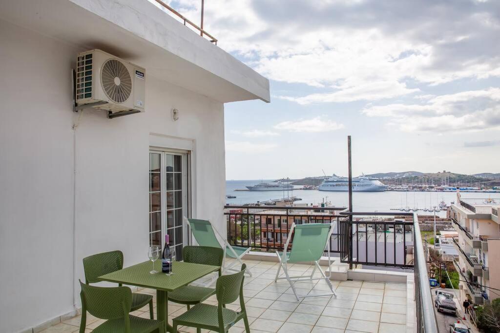 Seafront Central Apt In Lavrio Lávrion Exterior foto