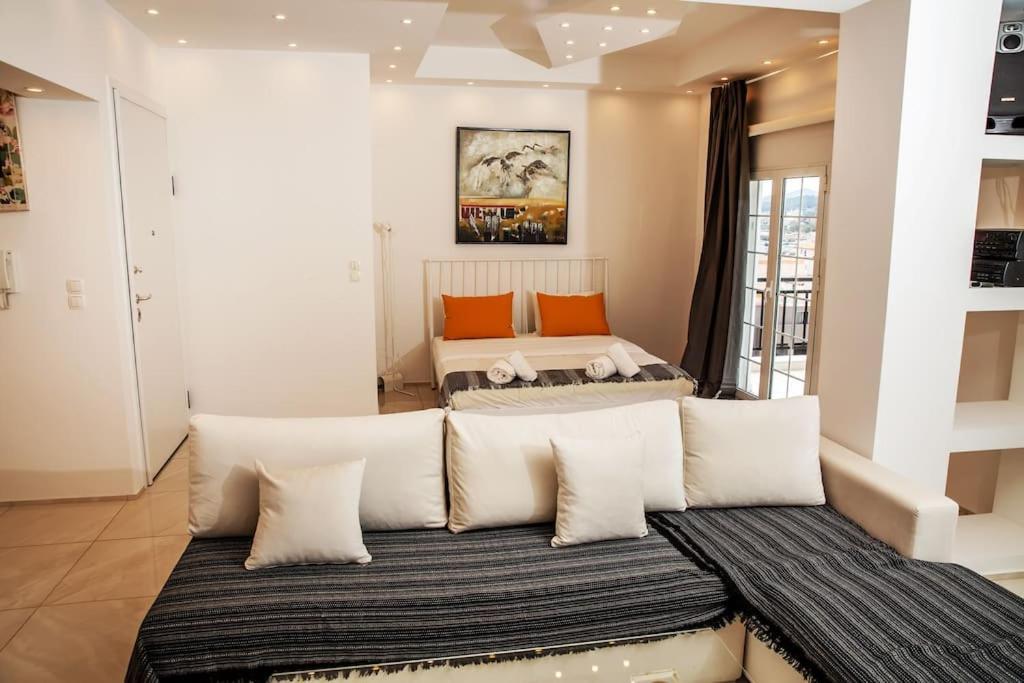 Seafront Central Apt In Lavrio Lávrion Exterior foto